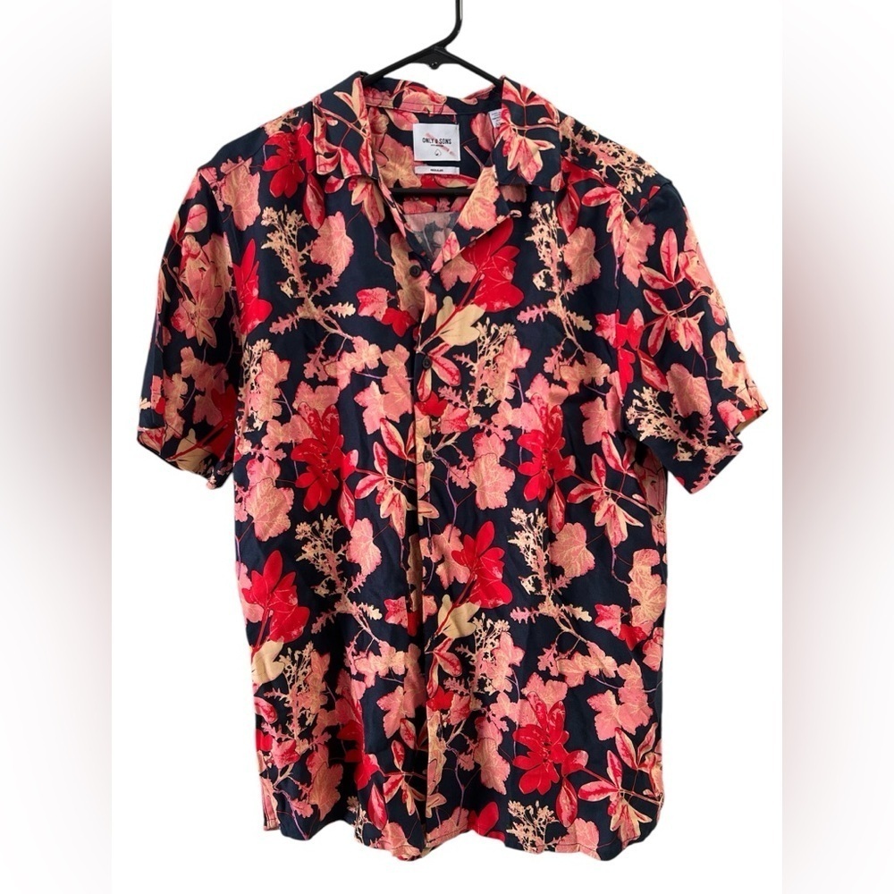 Only & sons red floral short sleeve button down shirt